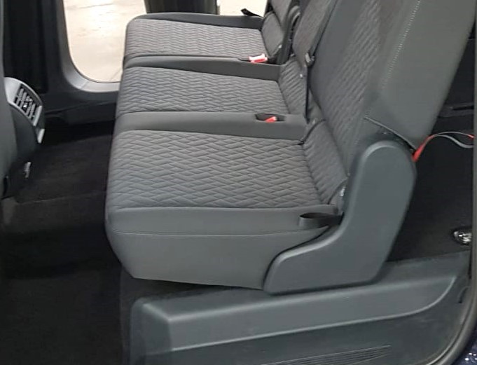 VW Caddy seats